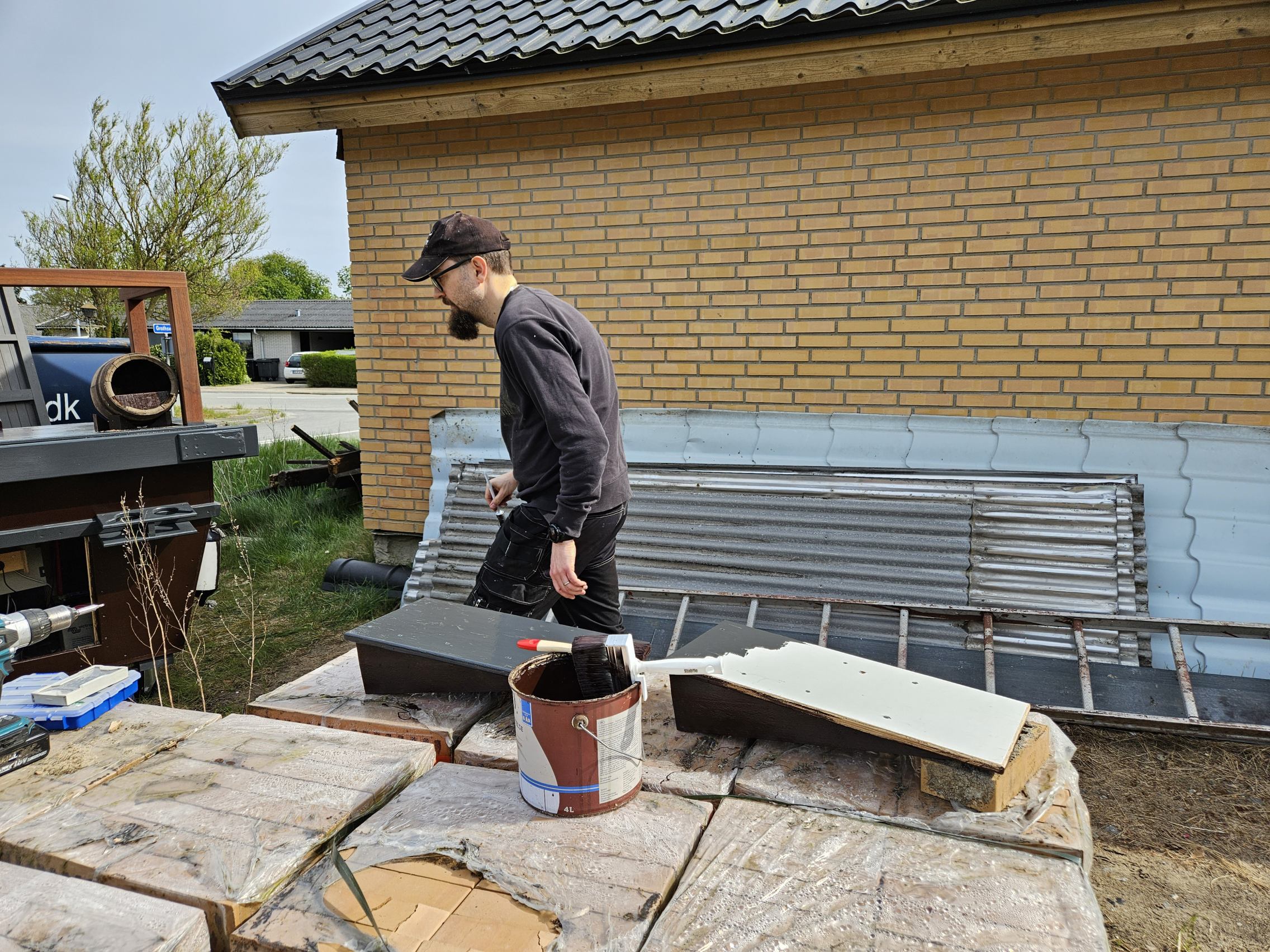 * Image 141