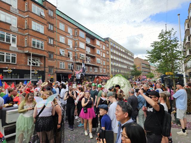 * Image 206